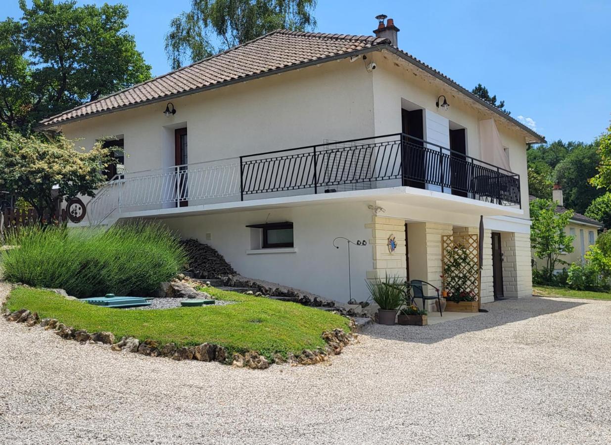 Bed and Breakfast Le Pre Pigeon 86250 Charroux  Exterior foto